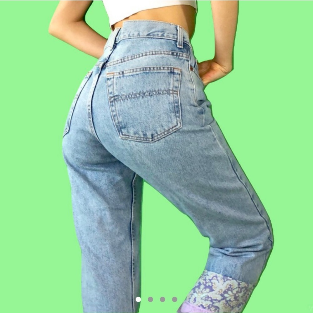 Vintage high waisted mom jeans